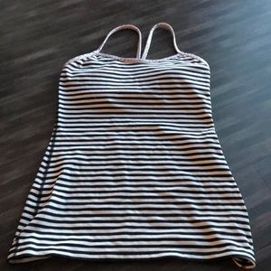 Lululemon yoga tank